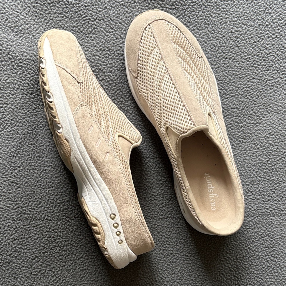 Easy Spirit Women’s Beige Slip-On Mesh & Suede Mules, size 9.5M
